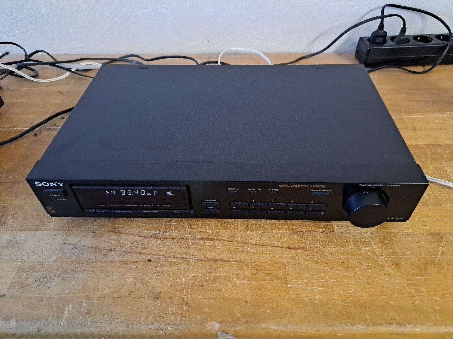 7950217