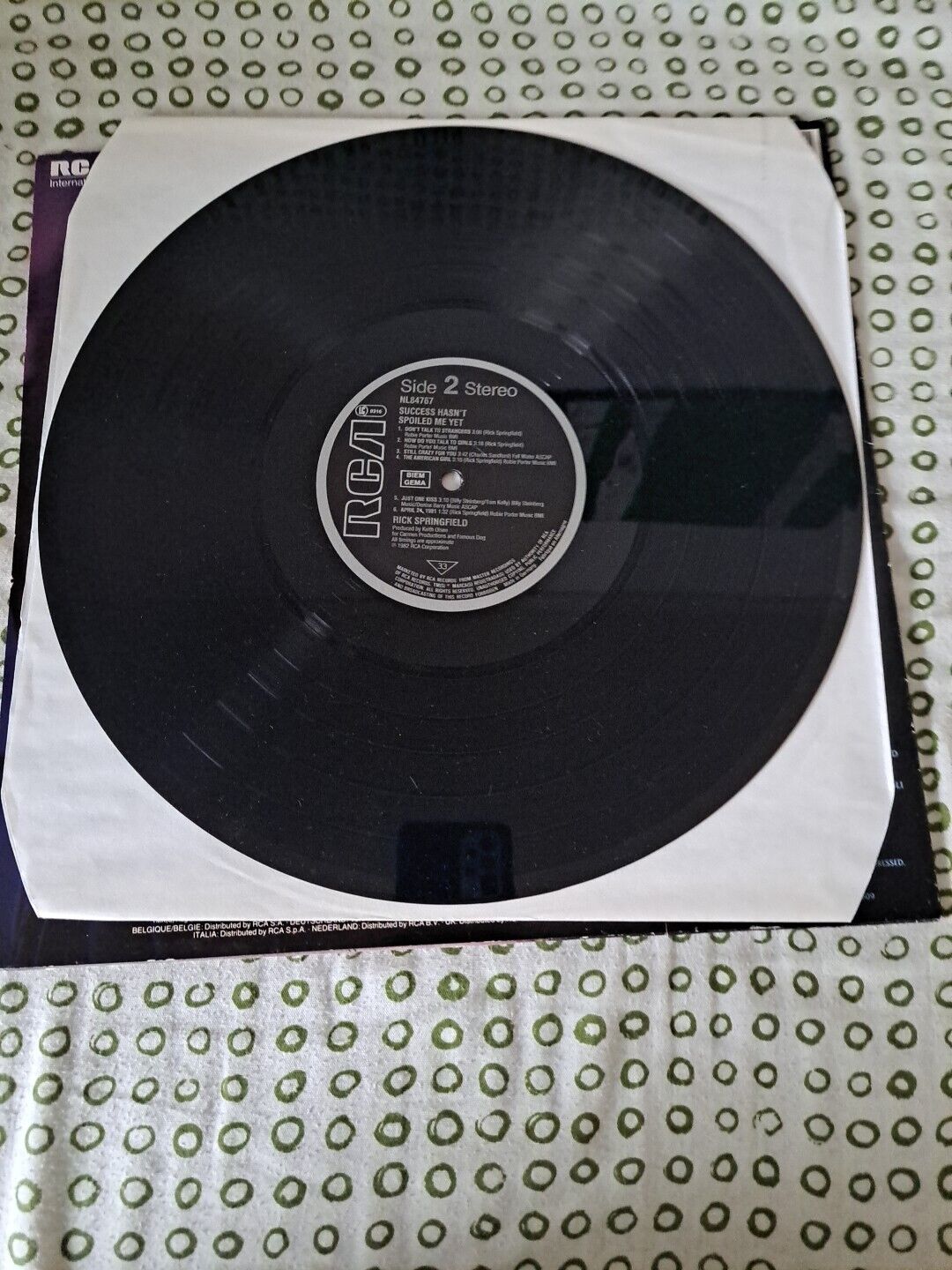 6322056