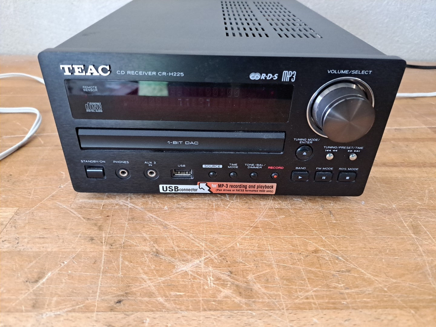 7680114