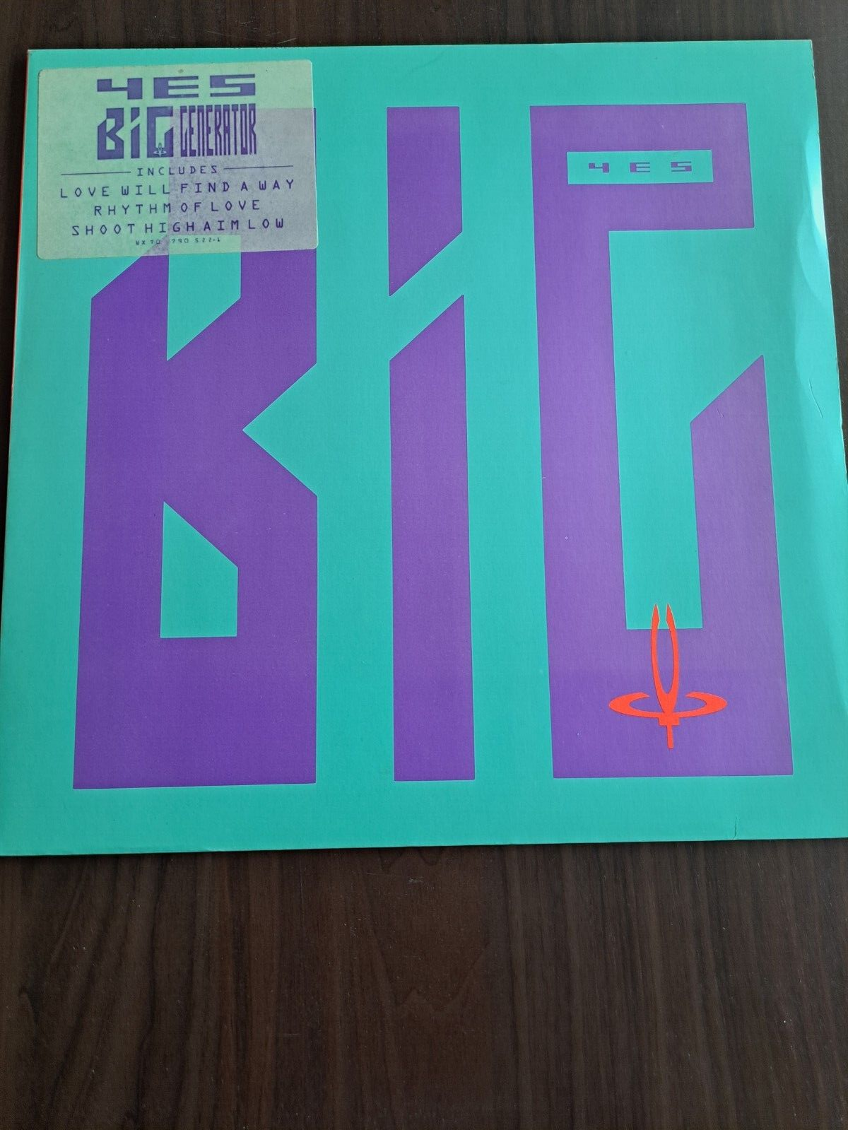 6479832