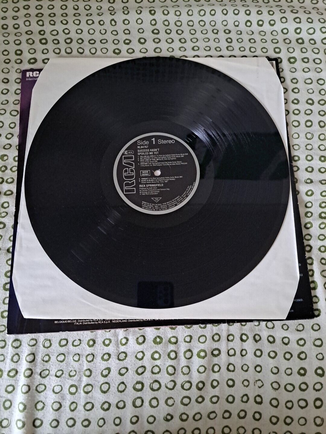 6322056
