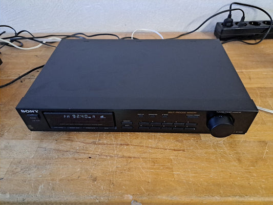 7950217