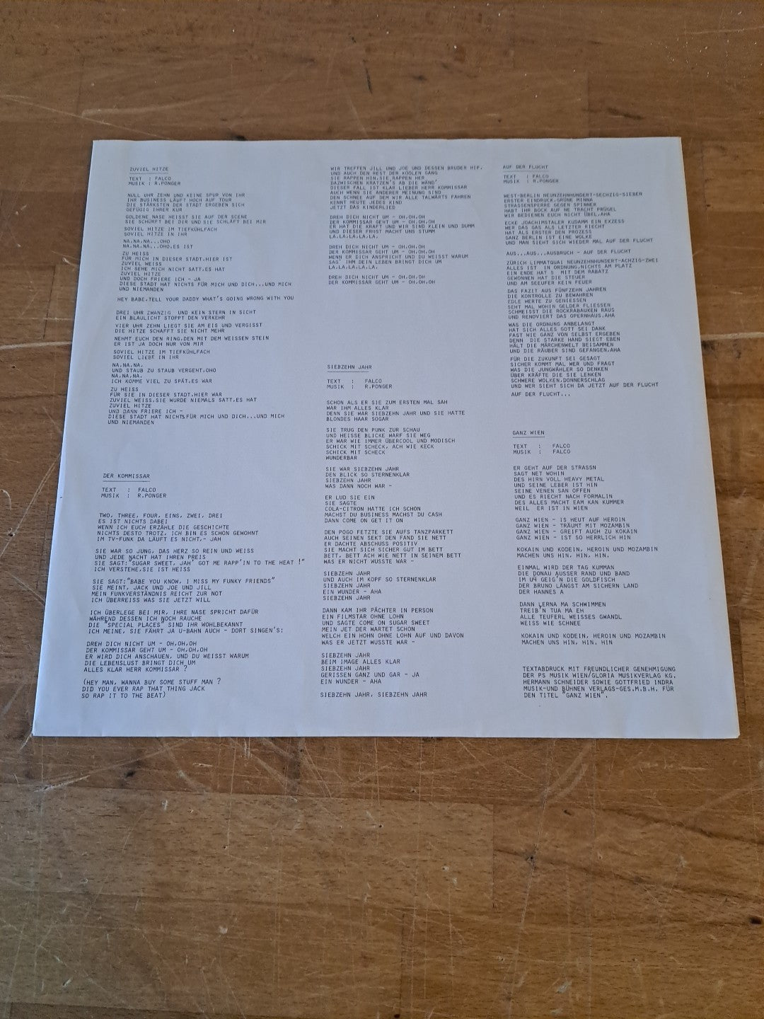 6322610