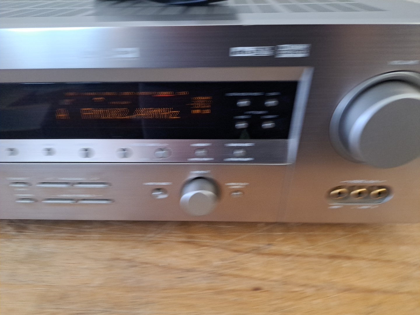 7950042