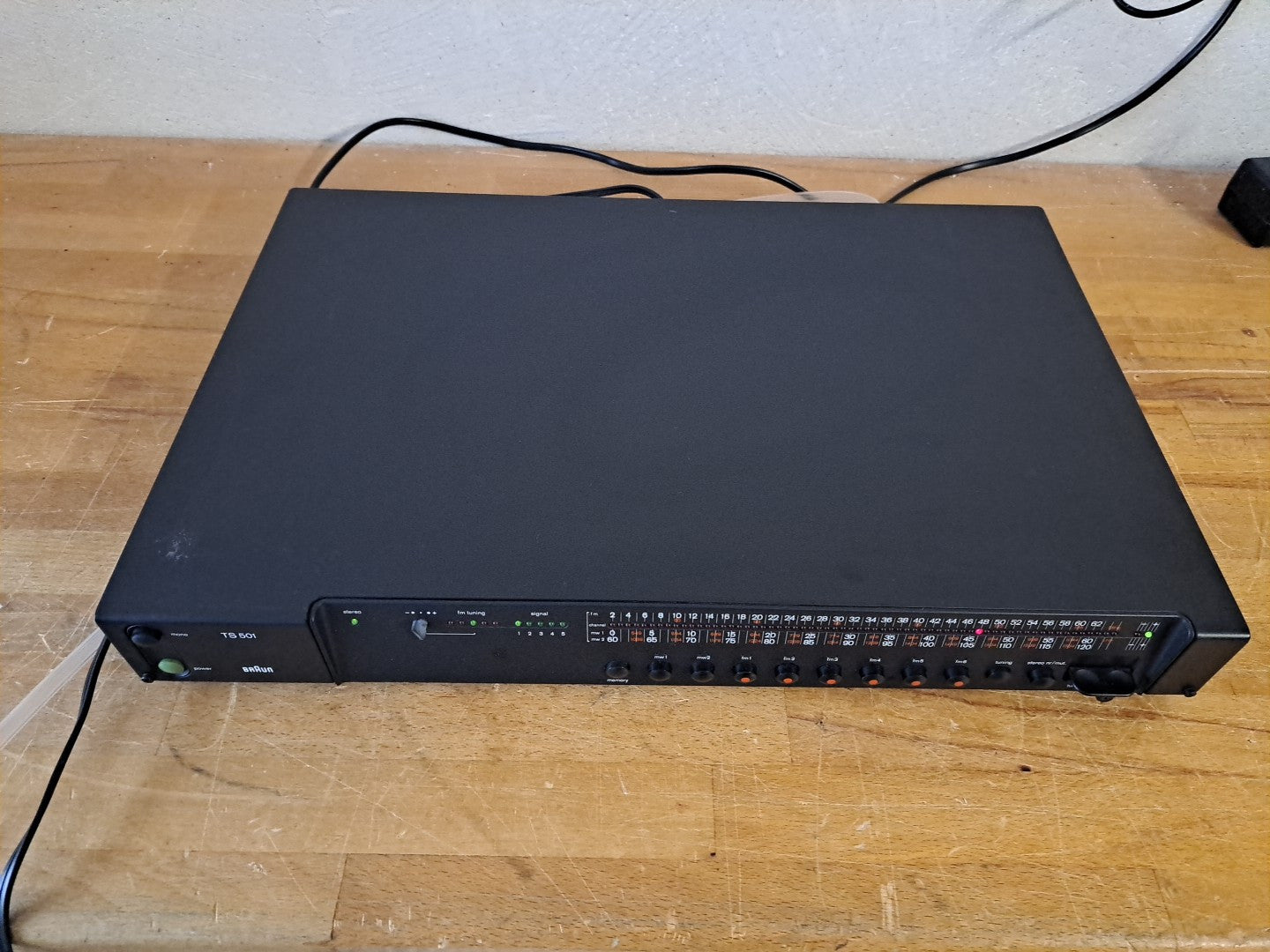 7690437