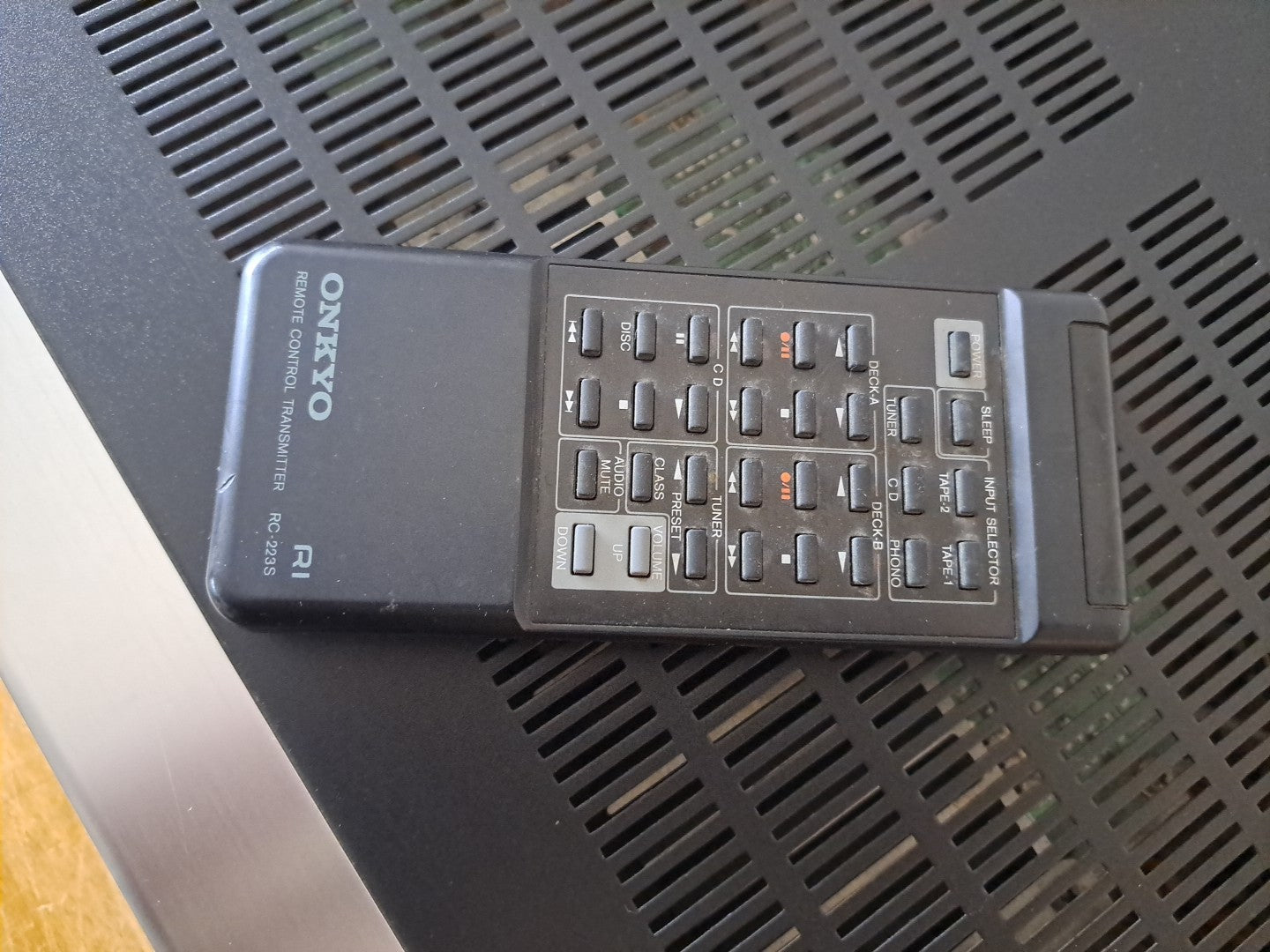 6322395