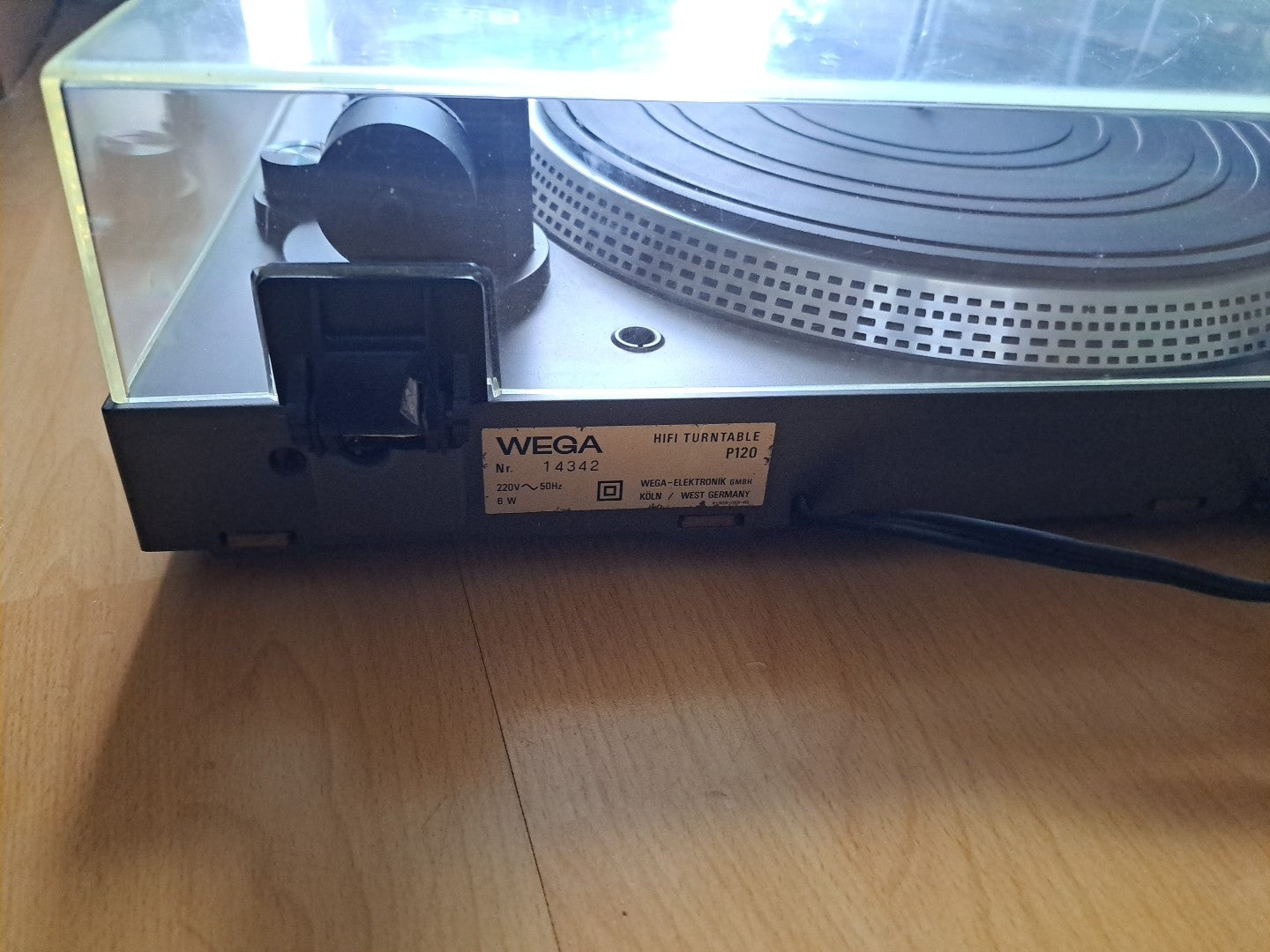 7690442